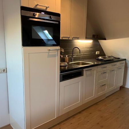 De Oude Hooizolder Apartment Ulrum Bagian luar foto